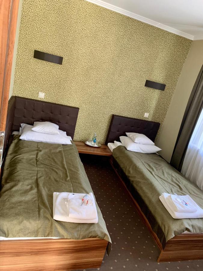 Hotel Linder Malnia Экстерьер фото